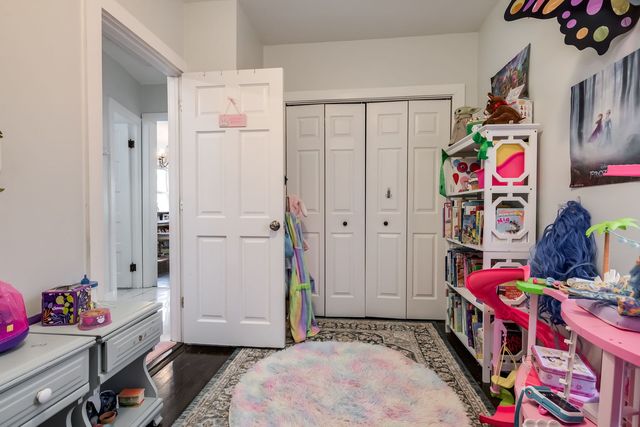 526 N Lombard Avenue, Oak Park, IL 60302