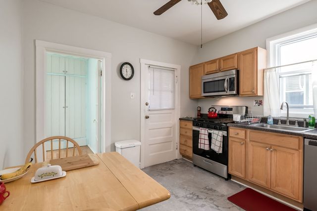 526 N Lombard Avenue, Oak Park, IL 60302