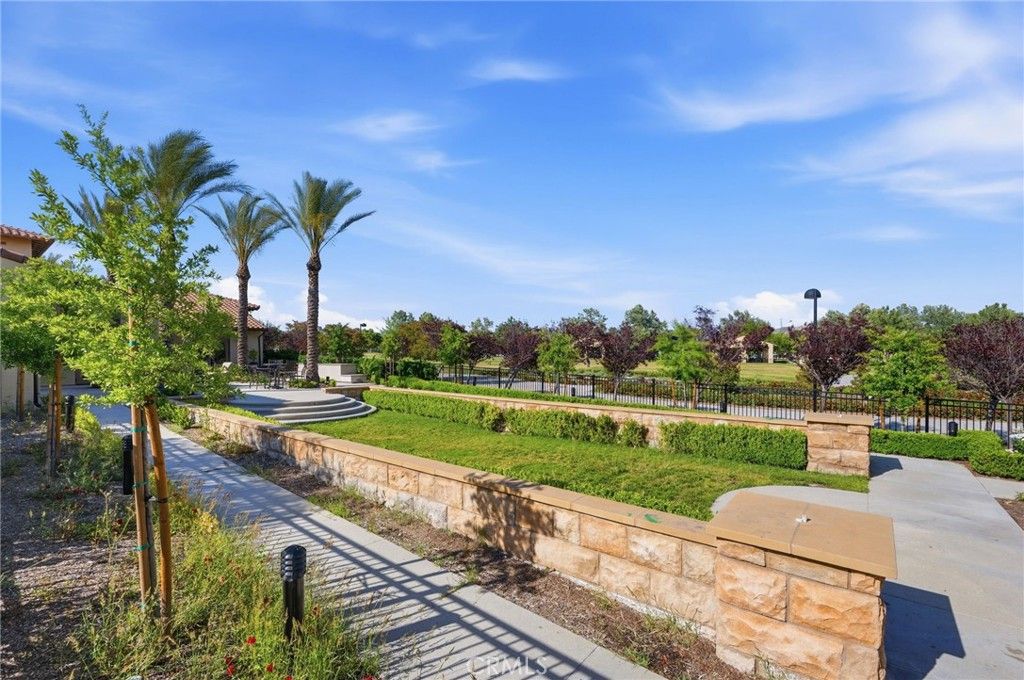 Image 35 of property listing at 24208 Via Perla, Valencia, CA 91354