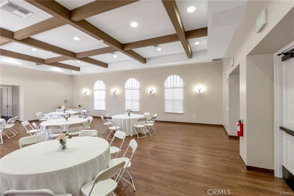 Image 40 of property listing at 24208 Via Perla, Valencia, CA 91354