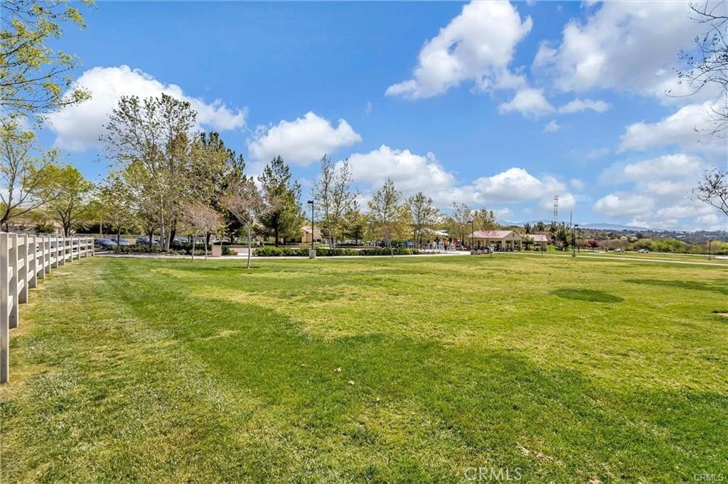Image 46 of property listing at 24208 Via Perla, Valencia, CA 91354