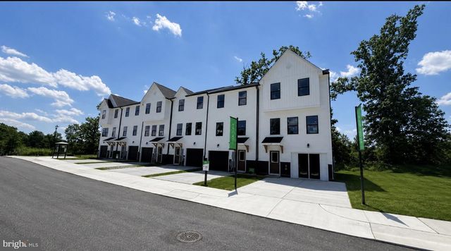 HOMESITE 747 HUNTWELL WEST AVE, Ranson, WV 25438