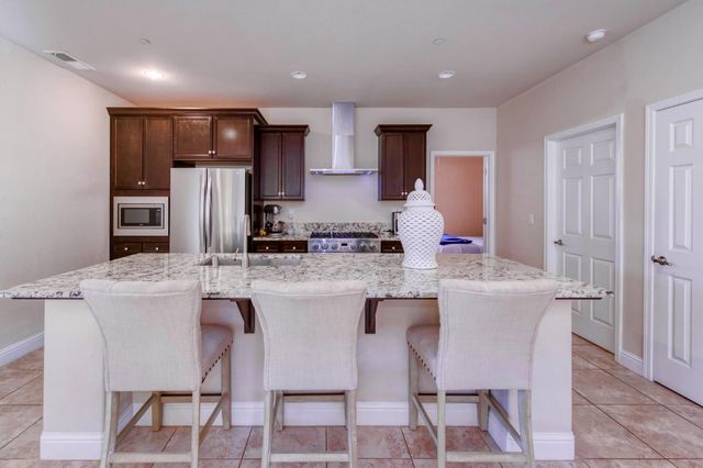 1728 E Green Sage Avenue, Fresno, CA 93730