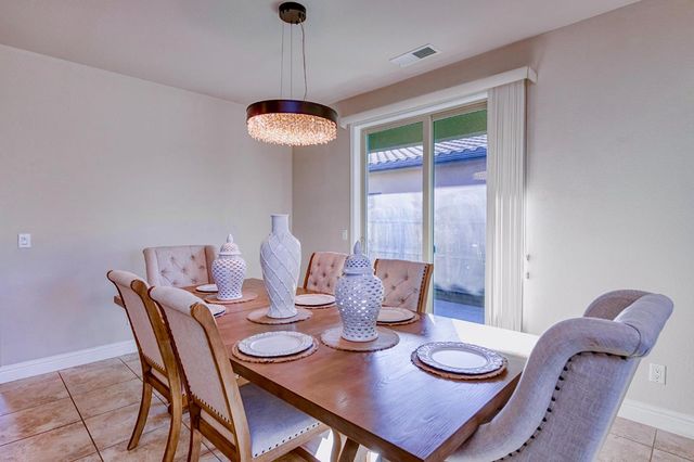 1728 E Green Sage Avenue, Fresno, CA 93730