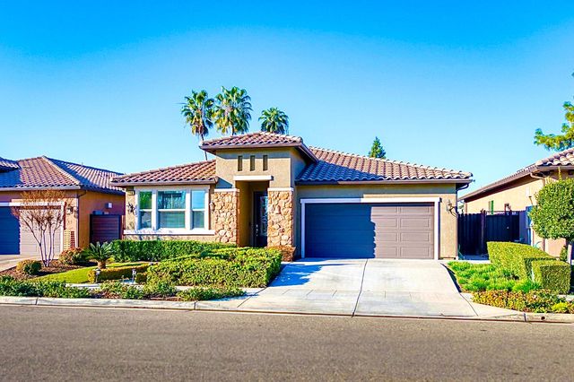 1728 E Green Sage Avenue, Fresno, CA 93730