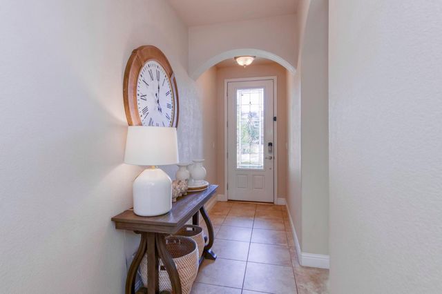 1728 E Green Sage Avenue, Fresno, CA 93730