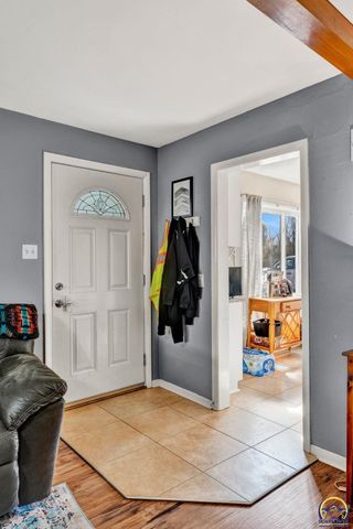 4308 SW 19th ST, Topeka, KS 66604