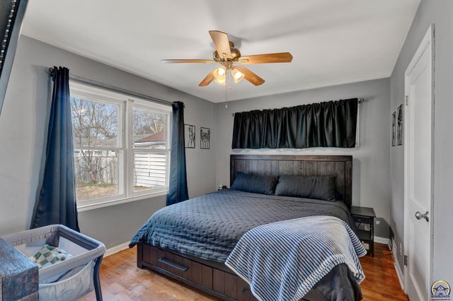 4308 SW 19th ST, Topeka, KS 66604