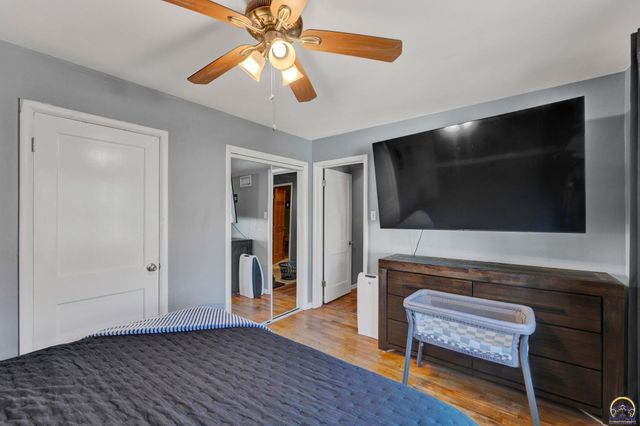 4308 SW 19th ST, Topeka, KS 66604