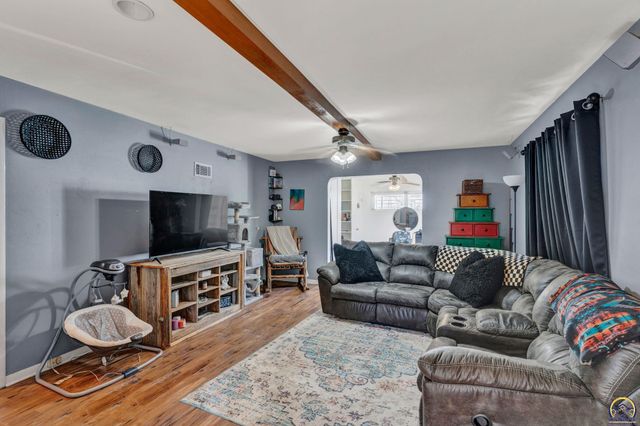 4308 SW 19th ST, Topeka, KS 66604