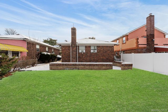 243-19 129th Avenue, Rosedale, NY 11422