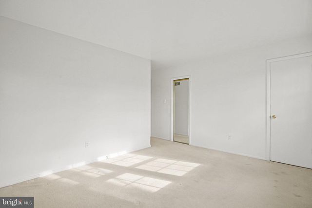 6106 RIVANNA DR, Springfield, VA 22150