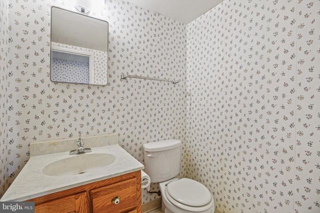 6106 RIVANNA DR, Springfield, VA 22150