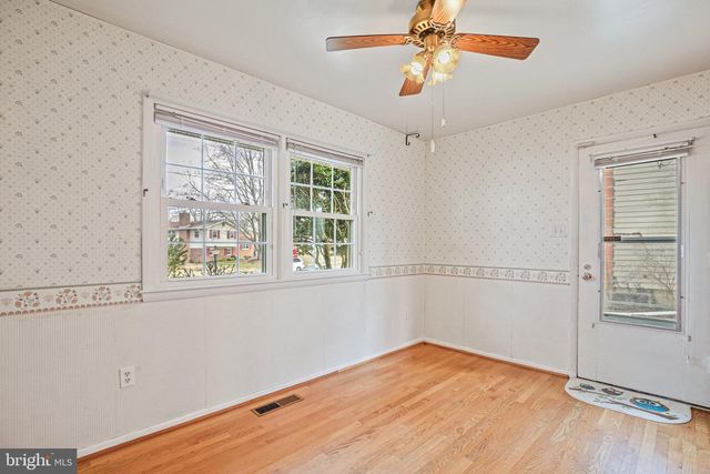 6106 RIVANNA DR, Springfield, VA 22150