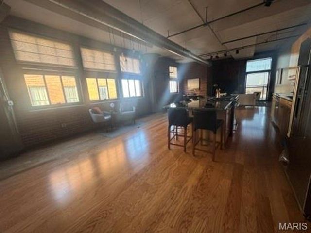 1619 Washington Avenue 802, St Louis, MO 63103