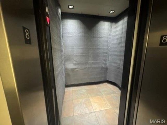 1619 Washington Avenue 802, St Louis, MO 63103