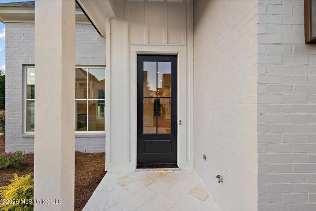 136 Water Street, Madison, MS 39110