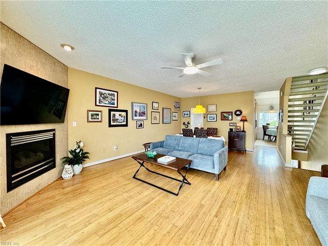 9508 Bay Front DR, Norfolk, VA 23518