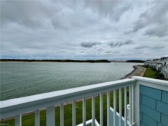 9508 Bay Front DR, Norfolk, VA 23518