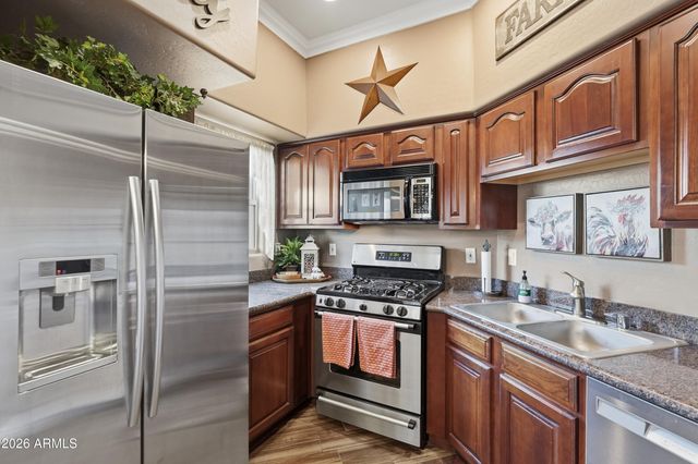 5015 E CHEYENNE Drive 41, Phoenix, AZ 85044