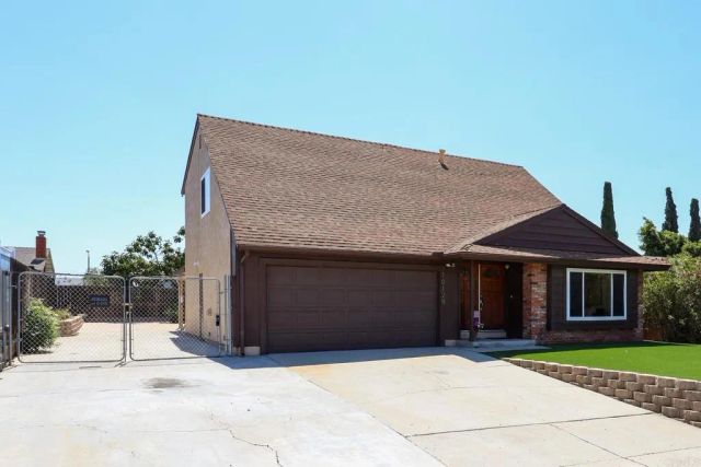 10129 Timberlane Way, Santee, CA 92071