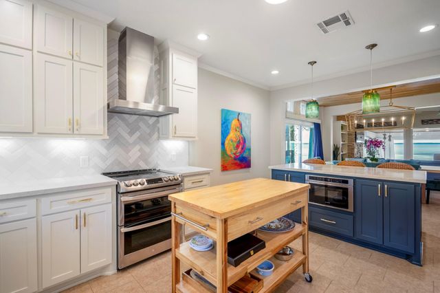 615 Inlet Drive, Livingston, TX 77351