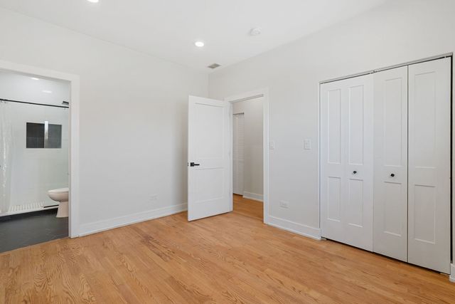 6316 S Evans Avenue, Chicago, IL 60637