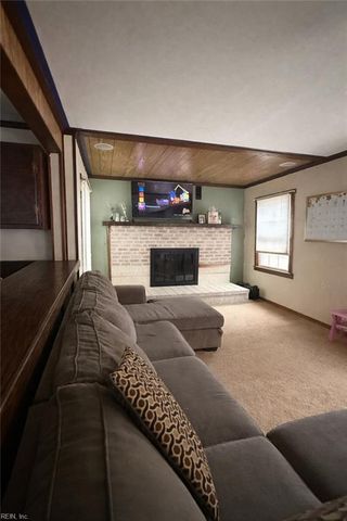 7 Chatham RD, Portsmouth, VA 23702