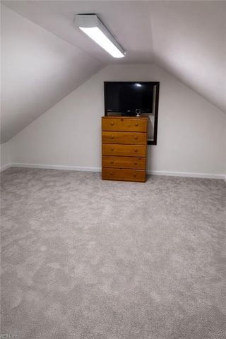 7 Chatham RD, Portsmouth, VA 23702