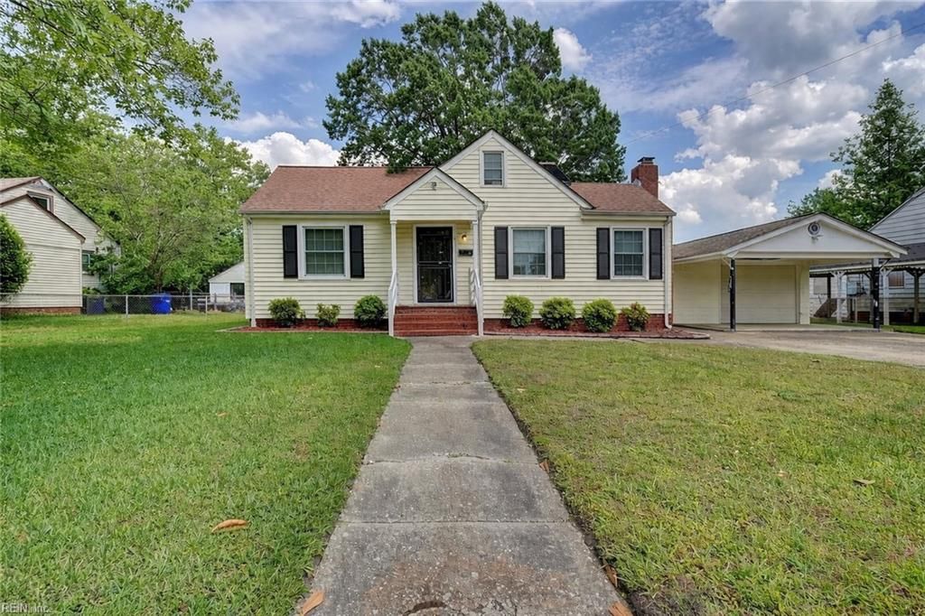 7 Chatham RD, Portsmouth, VA 23702