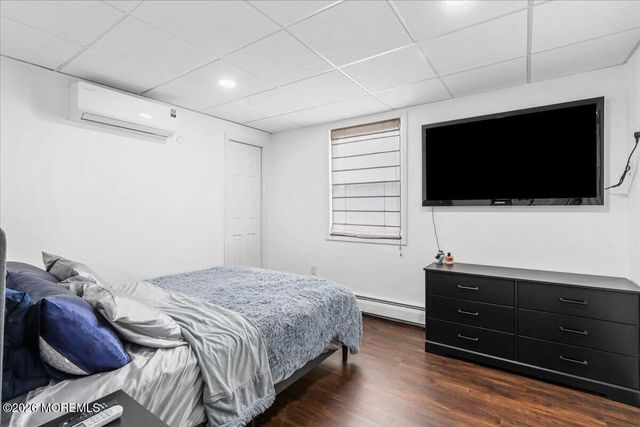 530 Bradley Boulevard, Toms River, NJ 08753
