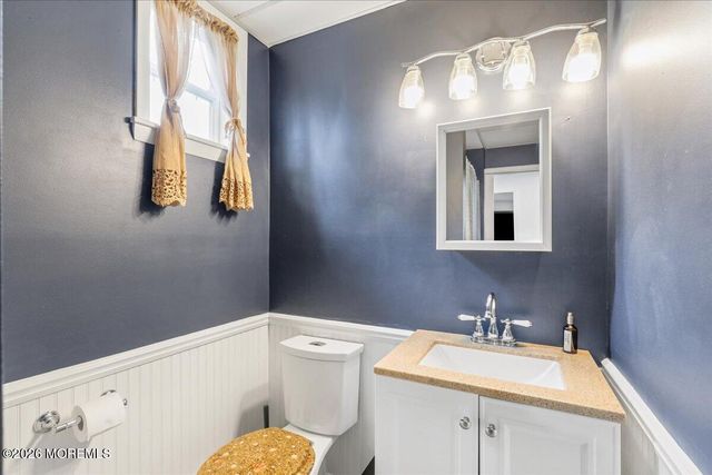 530 Bradley Boulevard, Toms River, NJ 08753