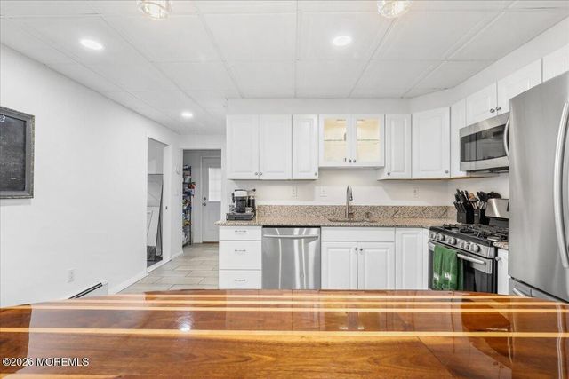 530 Bradley Boulevard, Toms River, NJ 08753