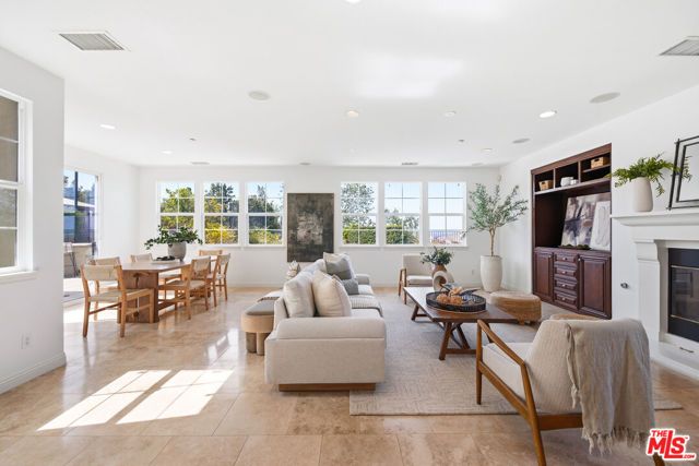 3447 Sentinel Court, Simi Valley, CA 93065