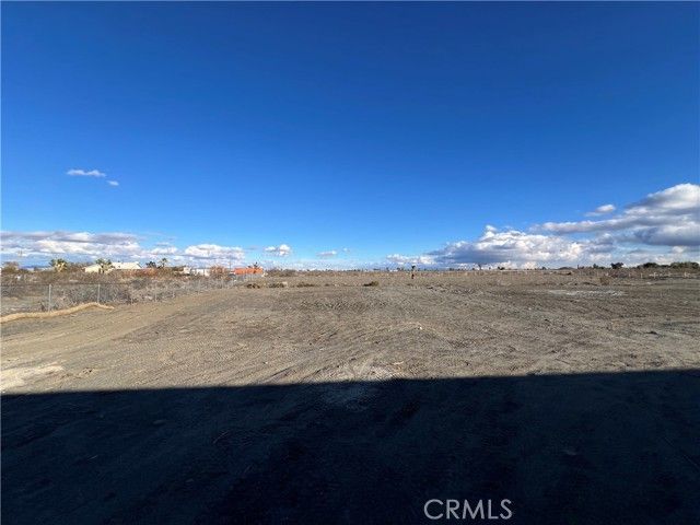 4223 Nyack, Phelan, CA 92371