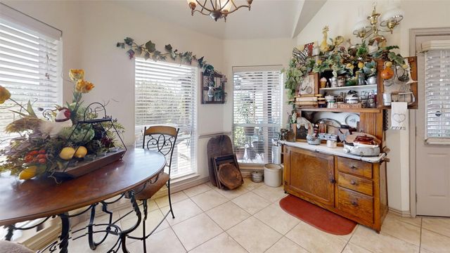 3121 Cliffview Court, Granbury, TX 76048