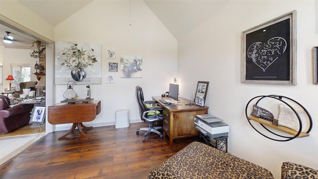 3121 Cliffview Court, Granbury, TX 76048