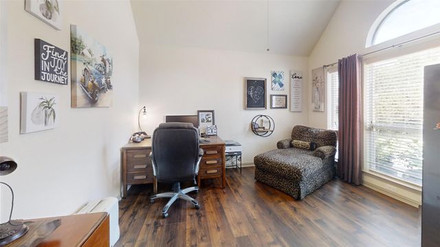 3121 Cliffview Court, Granbury, TX 76048