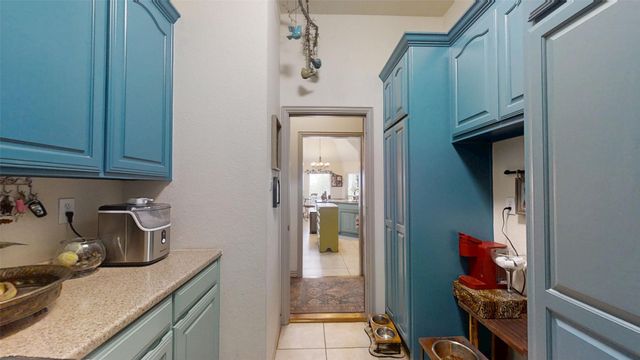 3121 Cliffview Court, Granbury, TX 76048