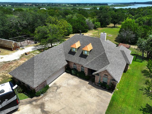 3121 Cliffview Court, Granbury, TX 76048