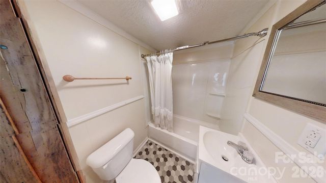 269 Westwood Circle, Waynesville, NC 28786