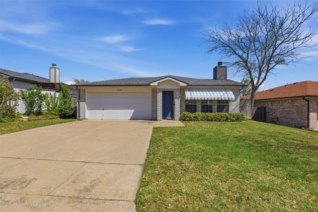10232 Sunset View Drive, Fort Worth, TX 76108