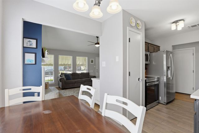 10232 Sunset View Drive, Fort Worth, TX 76108