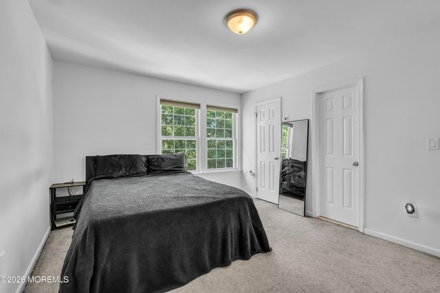 47 Duncan Way, Freehold, NJ 07728