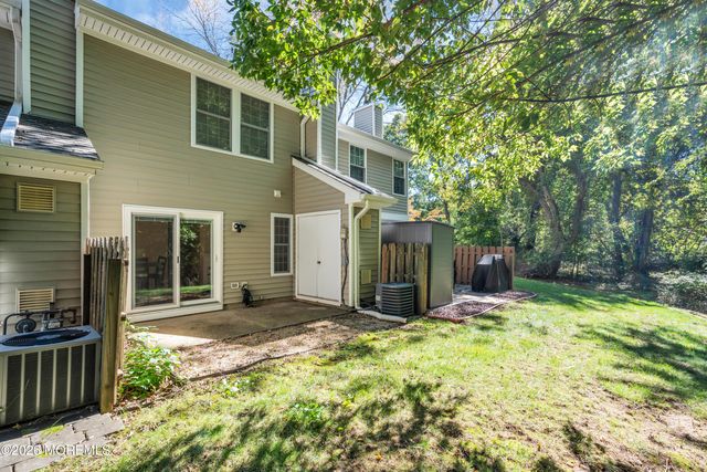 47 Duncan Way, Freehold, NJ 07728