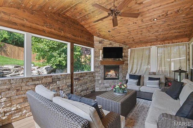 1098 Caleb Drive, Arnold, MO 63010