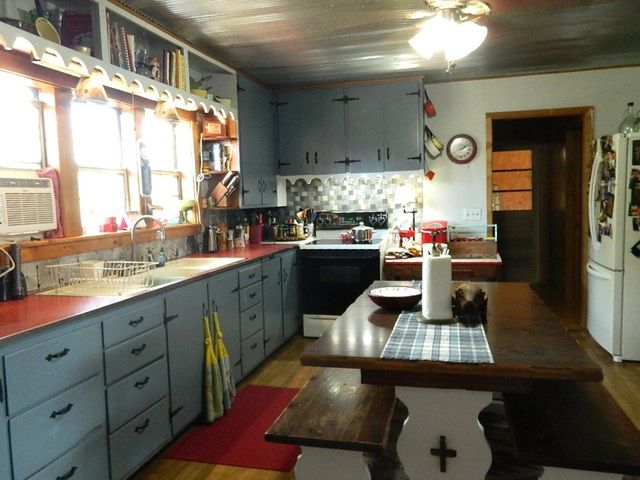 428 County Road 522, Berryville, AR 72616