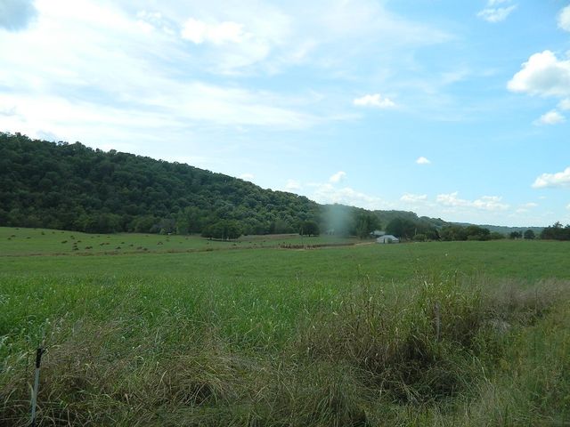 428 County Road 522, Berryville, AR 72616