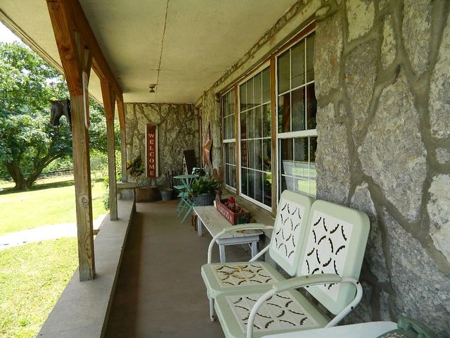 428 County Road 522, Berryville, AR 72616