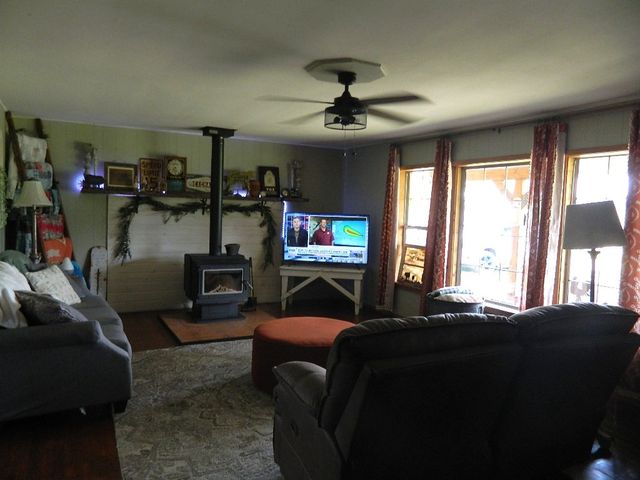 428 County Road 522, Berryville, AR 72616